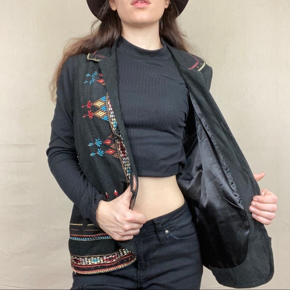 Fun vest - Picture 2 of 4